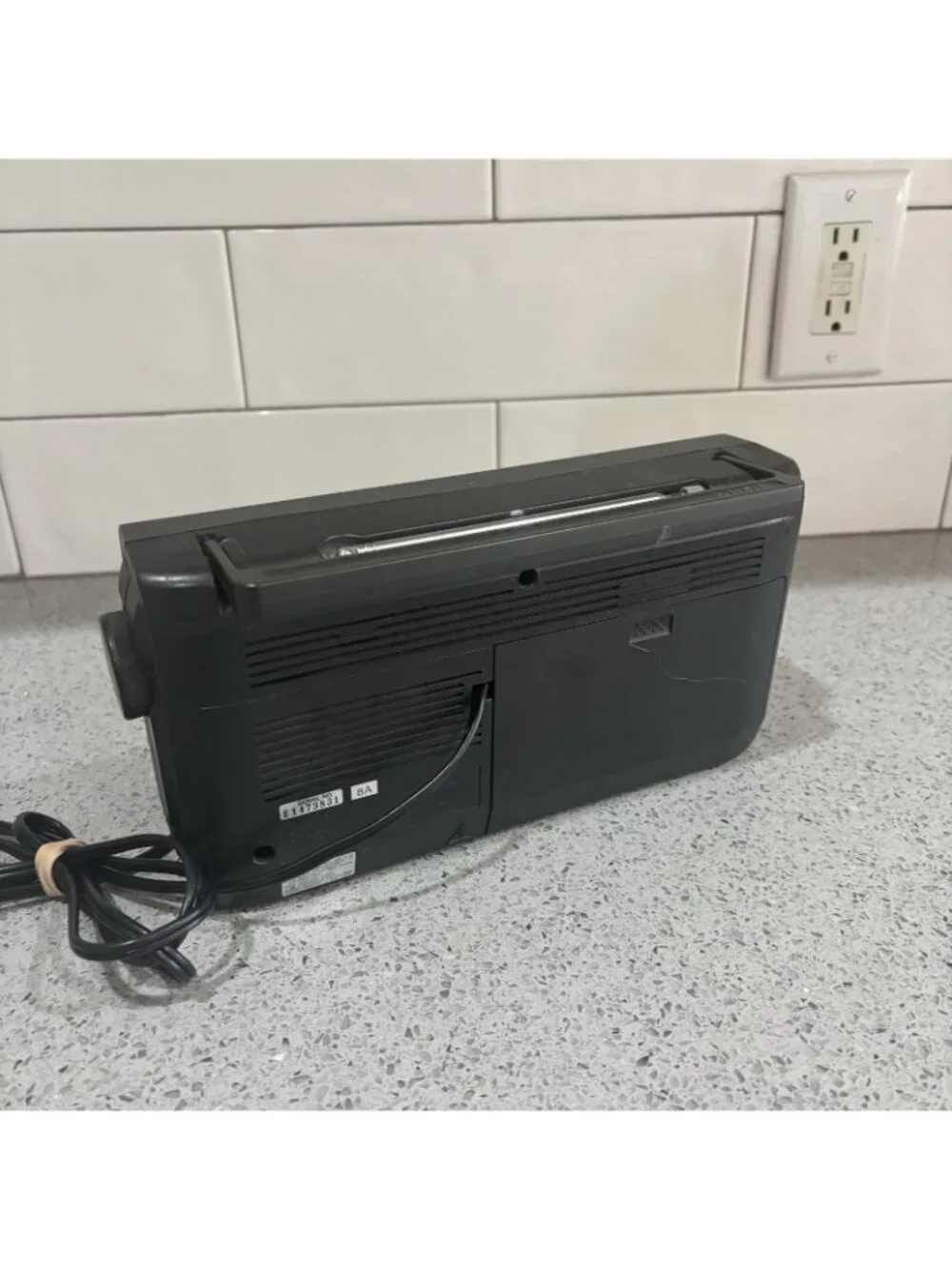 SONY Weather Radio TV Sound AM/FM/TV/Weather Radio ICF-34 Vintage